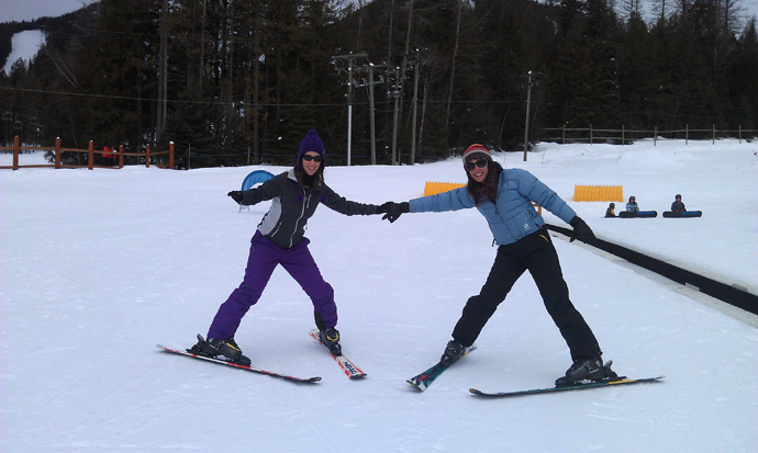 דרור ואני בשיעור הסקי הראשון שלנו